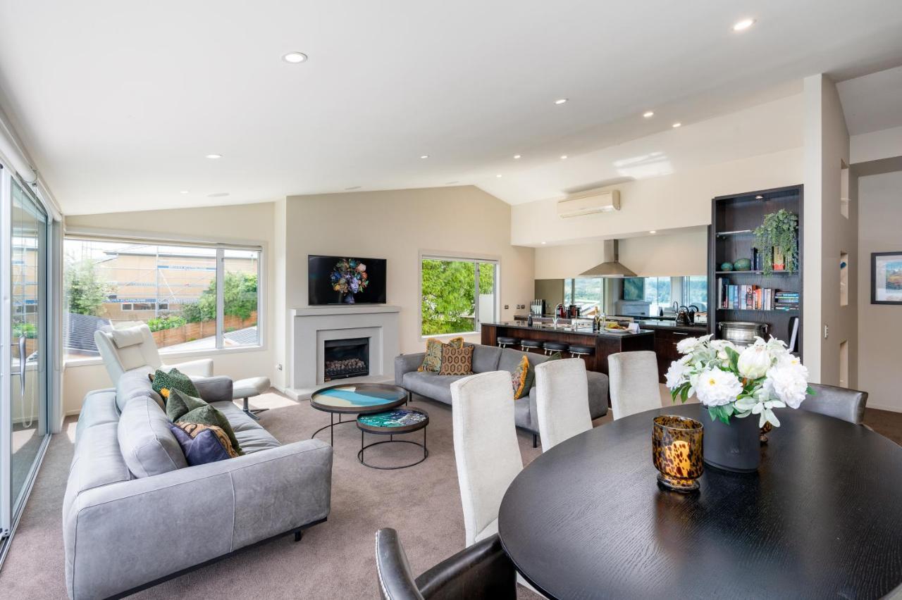 Luxury Lakeview Vista Apartment Wanaka Exterior photo